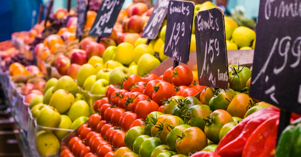 How Much Food Does A Grocery Store Really Hold? Valley Food Storage